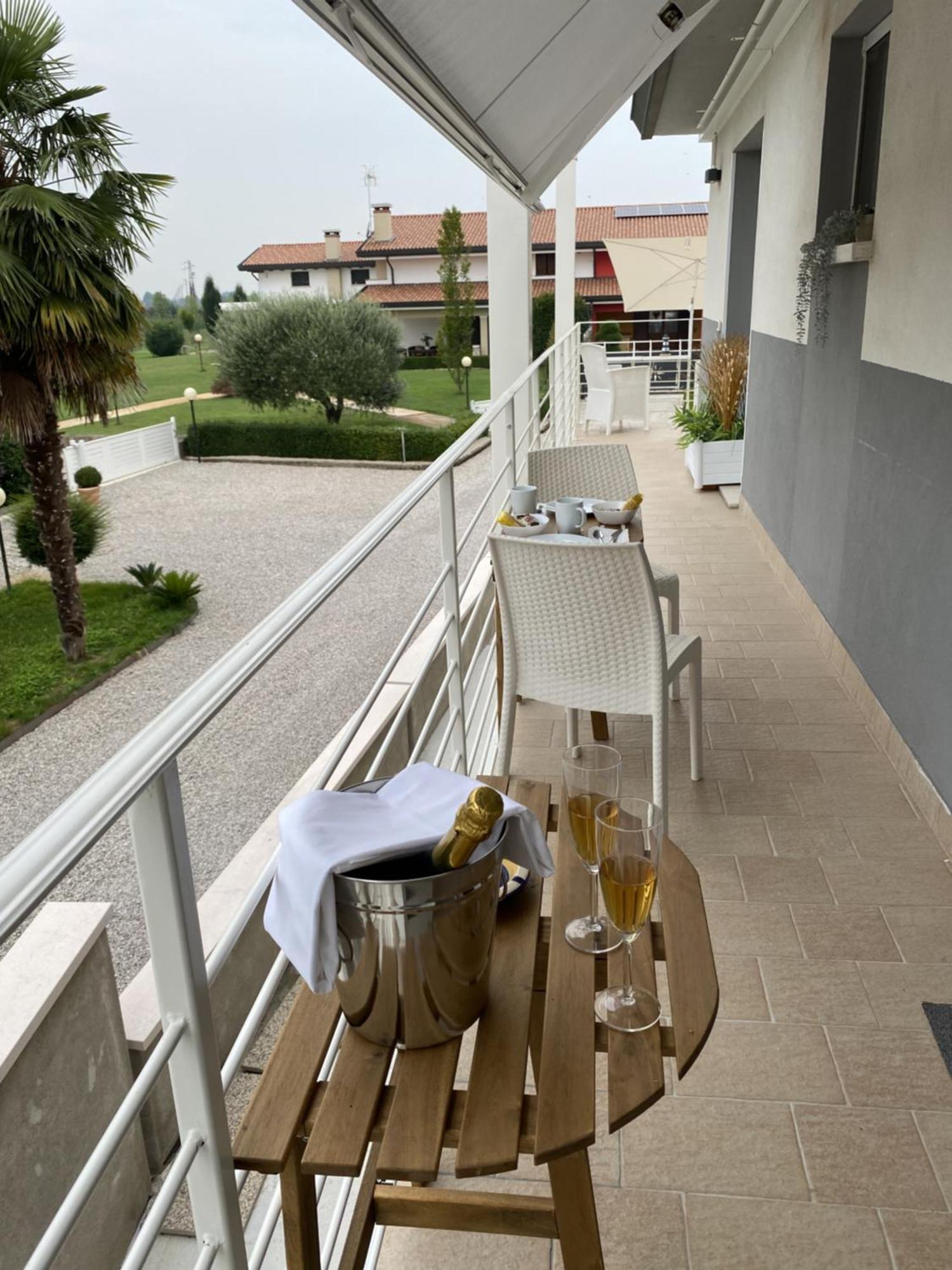 Meridien House Casalserugo Zewnętrze zdjęcie